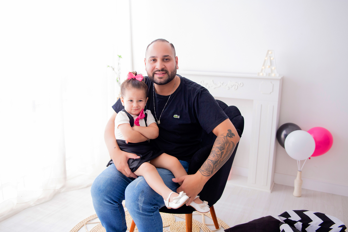 acompanhamento mensal de bebe caxias do sul figurino cenario tematico  personagem foto infantil serra gaucha fotografia familia mundo azul rosa ensaio fotografico crianca newborn baby menino menina smash the cake esmague o bolo banheira urso circo