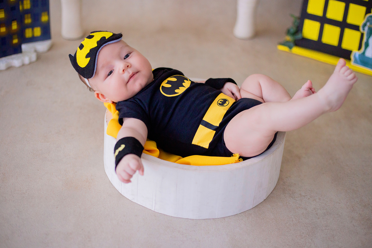 acompanhamento mensal de bebe caxias do sul figurino cenario tematico  personagem foto infantil serra gaucha fotografia familia mundo azul rosa ensaio fotografico crianca newborn baby menino menina smash the cake esmague o bolo banheira urso circo