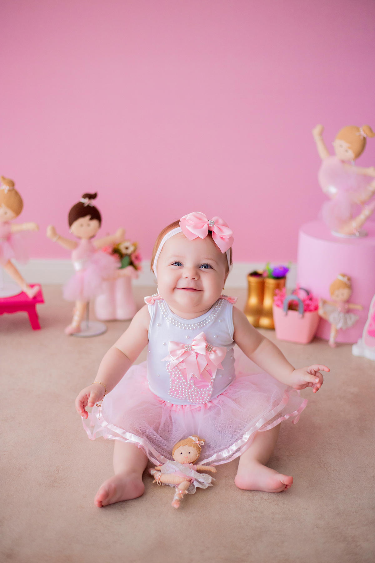 acompanhamento mensal de bebe caxias do sul figurino cenario tematico  personagem foto infantil serra gaucha fotografia familia mundo azul rosa ensaio fotografico crianca newborn baby menino menina smash the cake esmague o bolo banheira urso circo