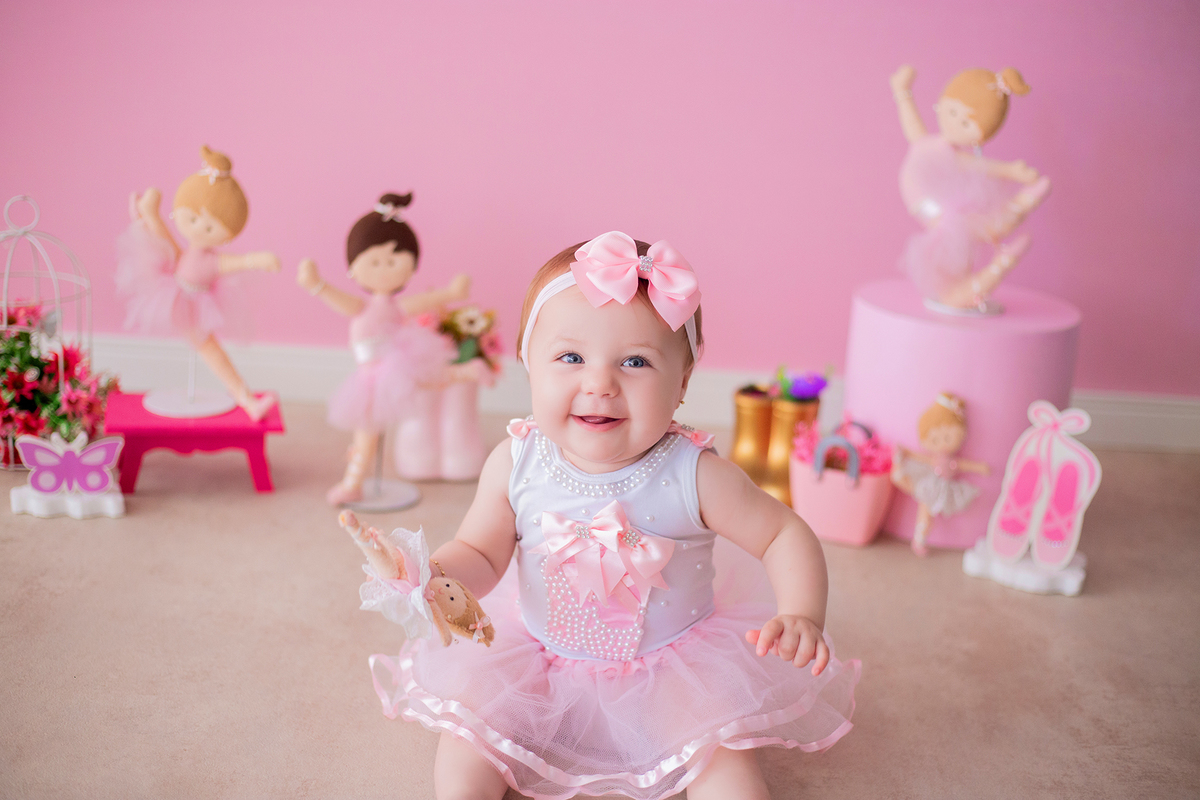 acompanhamento mensal de bebe caxias do sul figurino cenario tematico  personagem foto infantil serra gaucha fotografia familia mundo azul rosa ensaio fotografico crianca newborn baby menino menina smash the cake esmague o bolo banheira urso circo