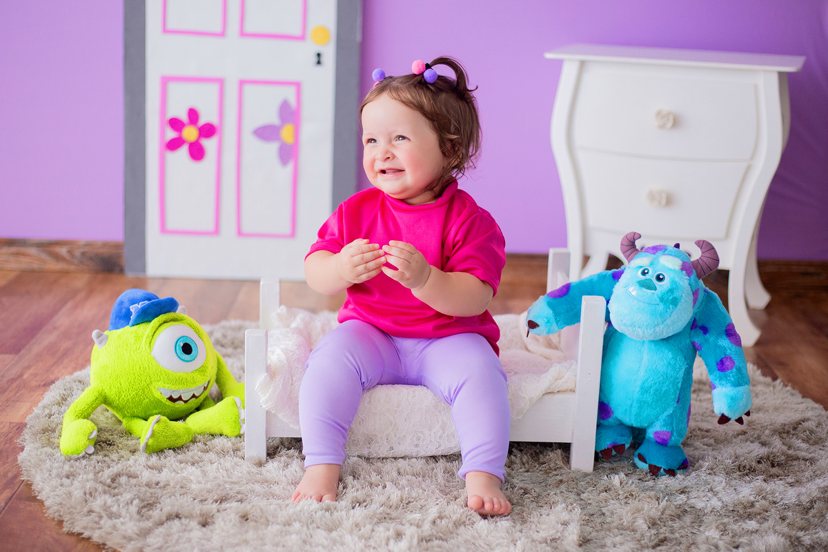 acompanhamento mensal de bebe caxias do sul figurino cenario tematico  personagem foto infantil serra gaucha fotografia familia mundo azul rosa ensaio fotografico crianca newborn baby menino menina smash the cake esmague o bolo banheira urso circo