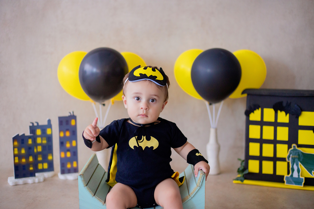 acompanhamento mensal de bebe caxias do sul figurino cenario tematico  personagem foto infantil serra gaucha fotografia familia mundo azul rosa ensaio fotografico crianca newborn baby menino menina smash the cake esmague o bolo banheira urso circo
