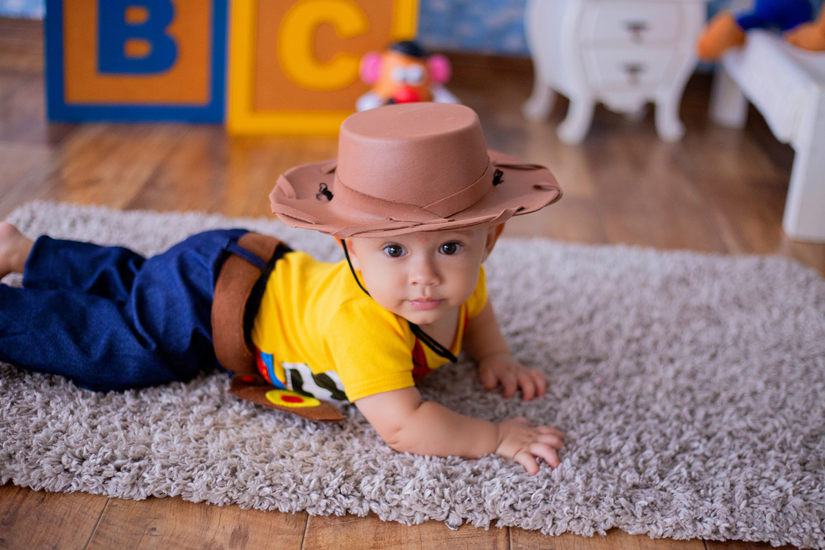 acompanhamento mensal de bebe caxias do sul figurino cenario tematico  personagem foto infantil serra gaucha fotografia familia mundo azul rosa ensaio fotografico crianca newborn baby menino menina smash the cake esmague o bolo banheira urso circo