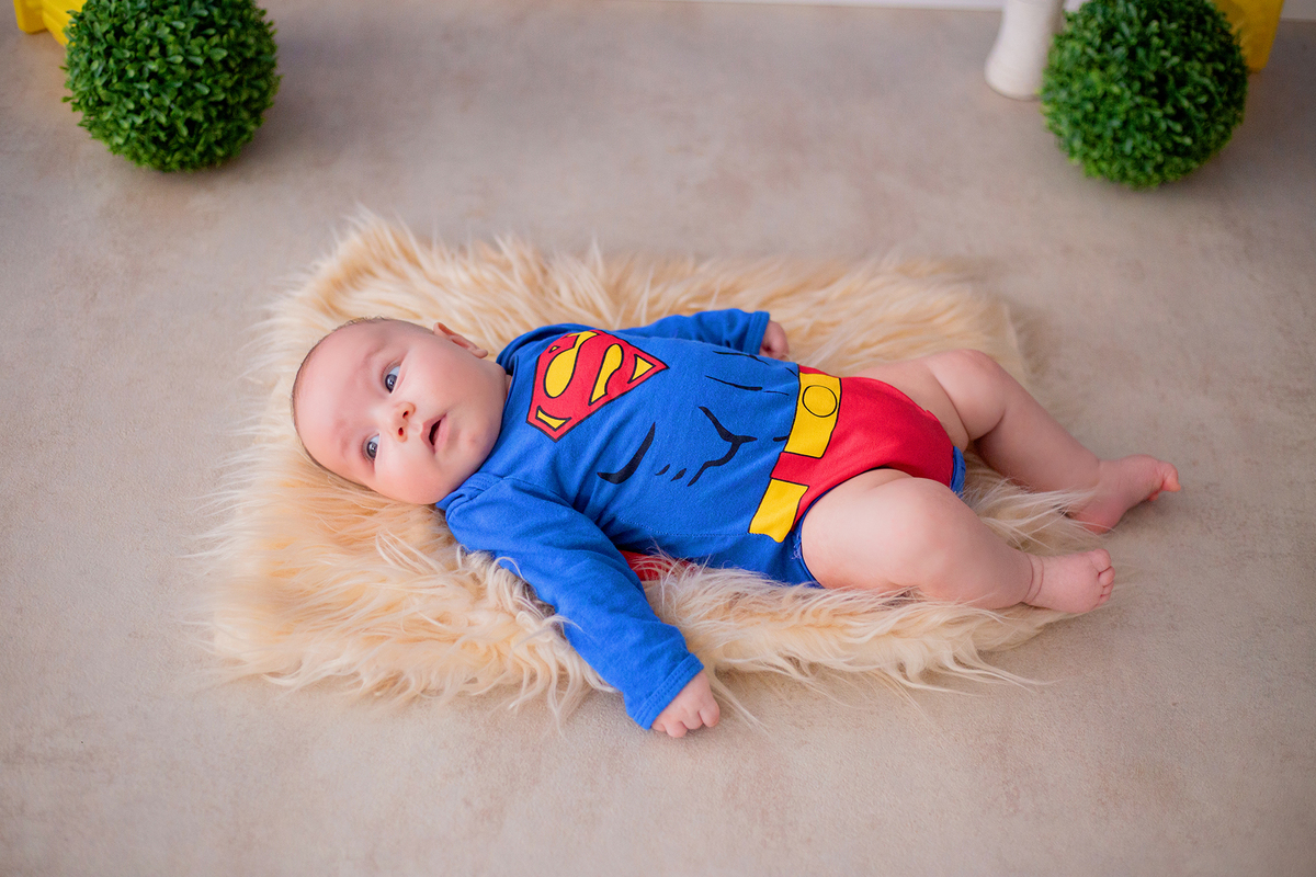 acompanhamento mensal de bebe caxias do sul figurino cenario tematico  personagem foto infantil serra gaucha fotografia familia mundo azul rosa ensaio fotografico crianca newborn baby menino menina smash the cake esmague o bolo banheira urso circo