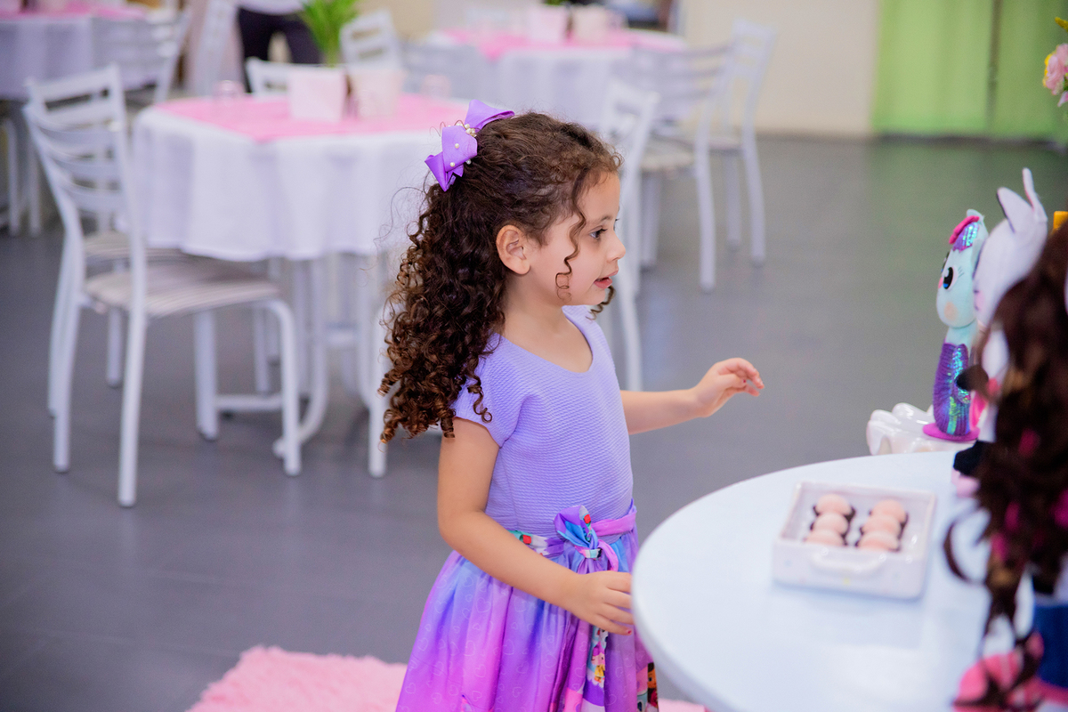 acompanhamento mensal de bebe caxias do sul figurino cenario tematico  personagem foto infantil serra gaucha fotografia familia mundo azul rosa ensaio fotografico crianca newborn baby menino menina smash the cake esmague o bolo banheira urso circo