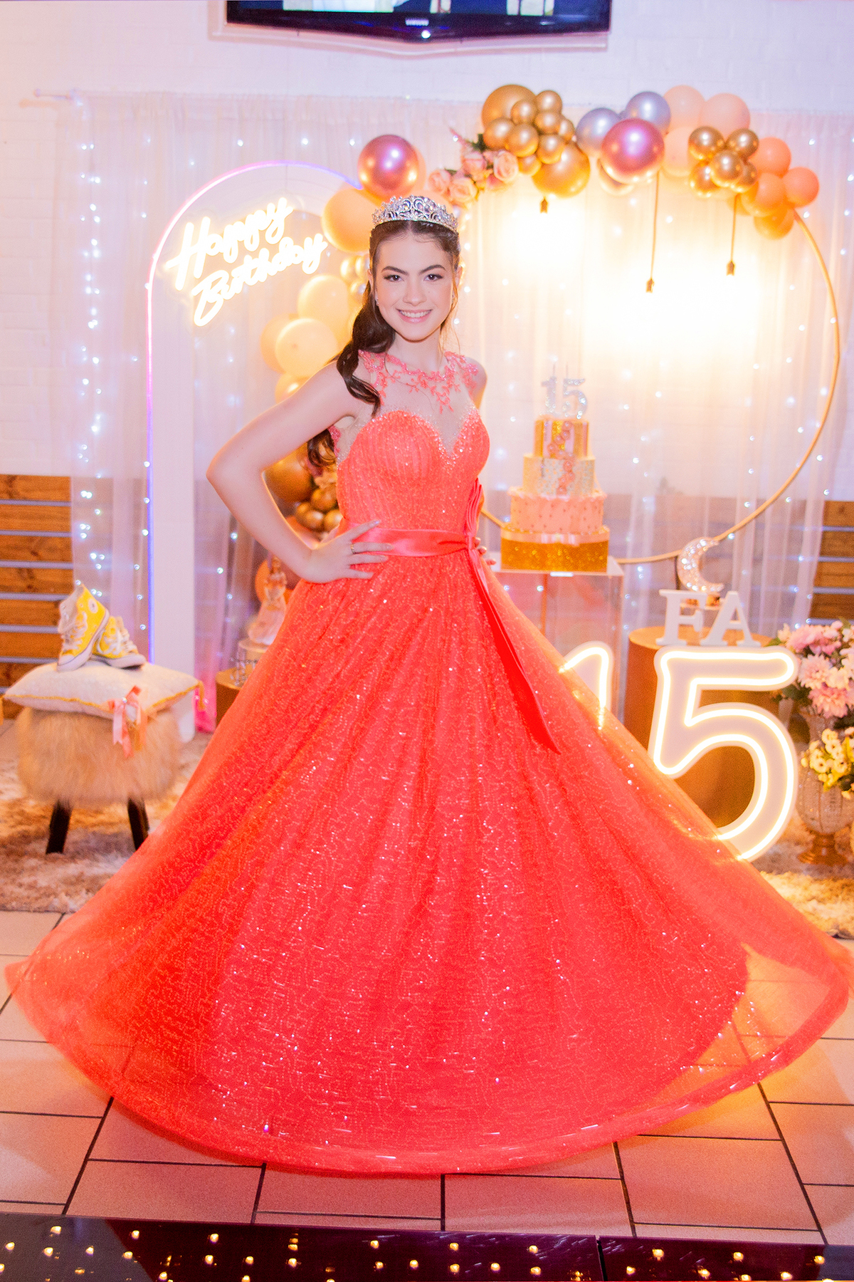 acompanhamento mensal de bebe caxias do sul figurino cenario tematico  personagem foto infantil serra gaucha fotografia familia mundo azul rosa ensaio fotografico crianca newborn baby menino menina smash the cake esmague o bolo banheira urso circo