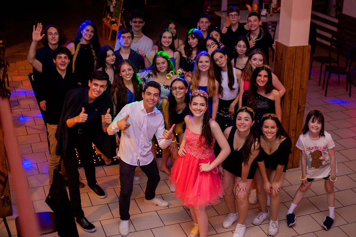 acompanhamento mensal de bebe caxias do sul figurino cenario tematico  personagem foto infantil serra gaucha fotografia familia mundo azul rosa ensaio fotografico crianca newborn baby menino menina smash the cake esmague o bolo banheira urso circo