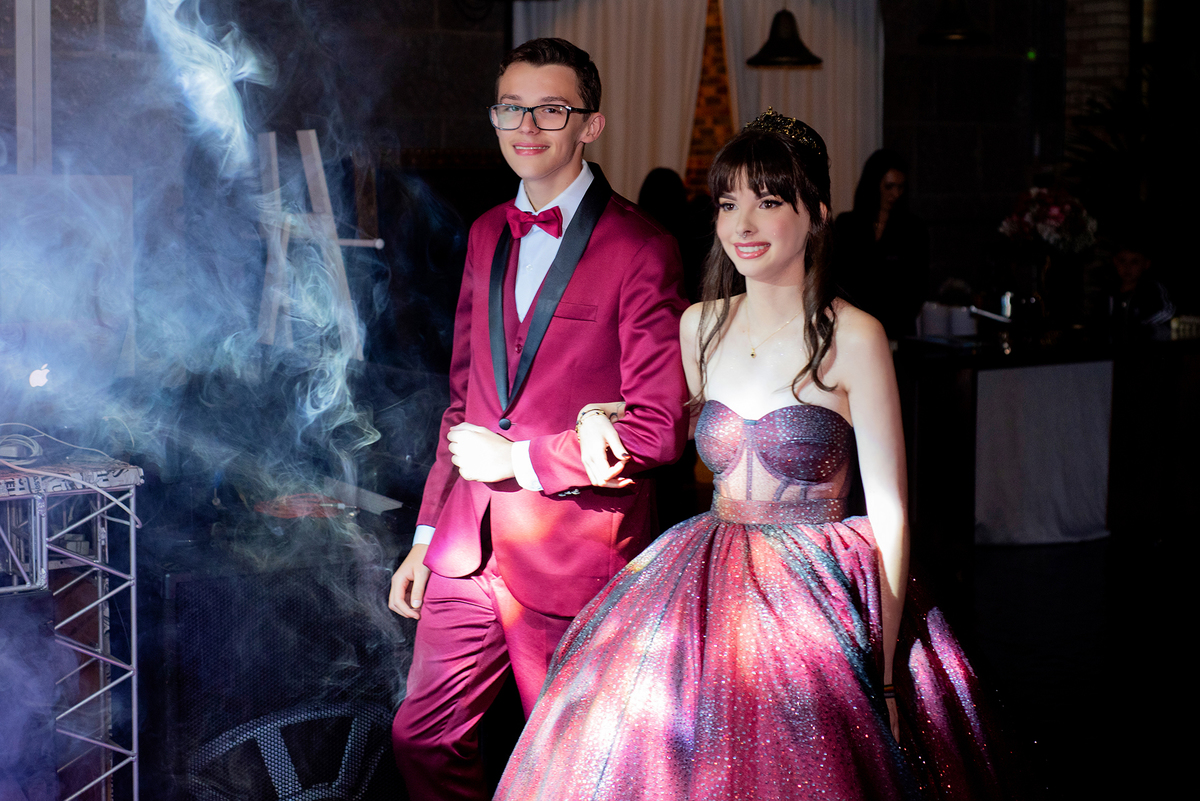 acompanhamento mensal de bebe caxias do sul figurino cenario tematico  personagem foto infantil serra gaucha fotografia familia mundo azul rosa ensaio fotografico crianca newborn baby menino menina smash the cake esmague o bolo banheira urso circo