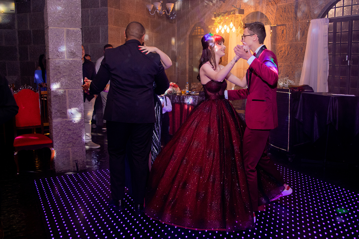 acompanhamento mensal de bebe caxias do sul figurino cenario tematico  personagem foto infantil serra gaucha fotografia familia mundo azul rosa ensaio fotografico crianca newborn baby menino menina smash the cake esmague o bolo banheira urso circo