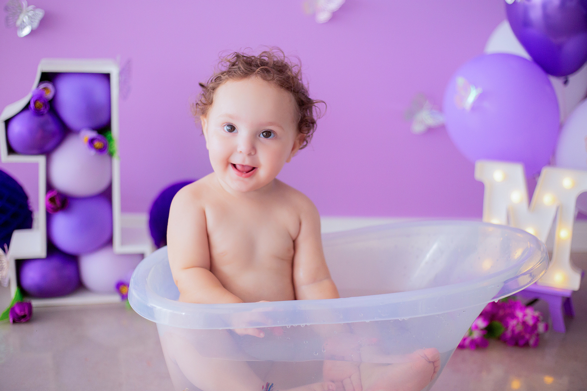 acompanhamento mensal de bebe caxias do sul figurino cenario tematico  personagem foto infantil serra gaucha fotografia familia mundo azul rosa ensaio fotografico crianca newborn baby menino menina smash the cake esmague o bolo banheira urso circo