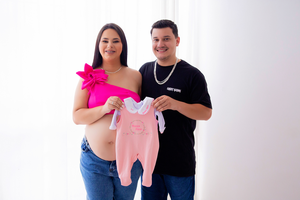 acompanhamento mensal de bebe caxias do sul figurino cenario tematico  personagem foto infantil serra gaucha fotografia familia mundo azul rosa ensaio fotografico crianca newborn baby menino menina smash the cake esmague o bolo banheira urso circo