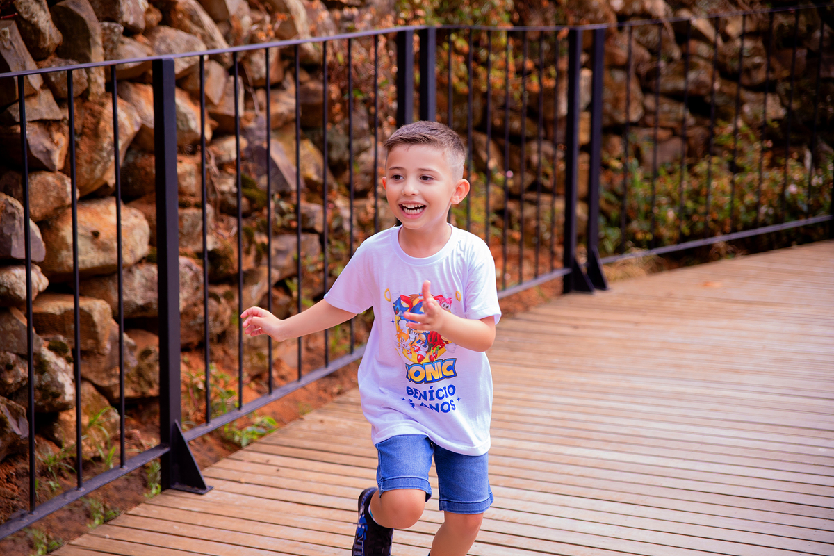 acompanhamento mensal de bebe caxias do sul figurino cenario tematico  personagem foto infantil serra gaucha fotografia familia mundo azul rosa ensaio fotografico crianca newborn baby menino menina smash the cake esmague o bolo banheira urso circo