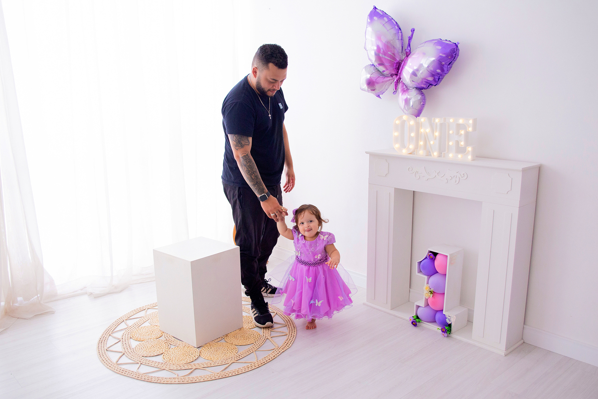 acompanhamento mensal de bebe caxias do sul figurino cenario tematico  personagem foto infantil serra gaucha fotografia familia mundo azul rosa ensaio fotografico crianca newborn baby menino menina smash the cake esmague o bolo banheira urso circo