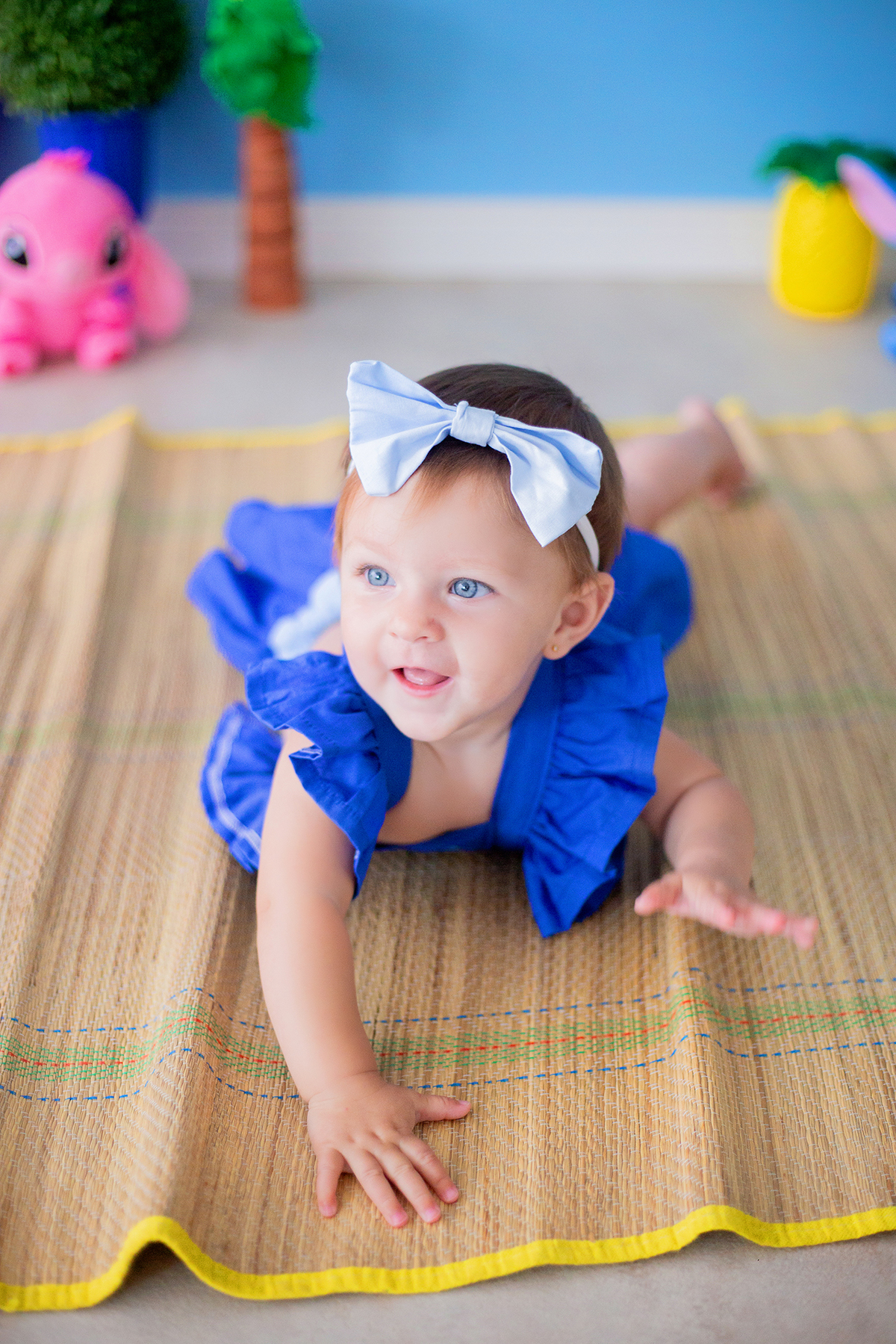acompanhamento mensal de bebe caxias do sul figurino cenario tematico  personagem foto infantil serra gaucha fotografia familia mundo azul rosa ensaio fotografico crianca newborn baby menino menina smash the cake esmague o bolo banheira urso circo
