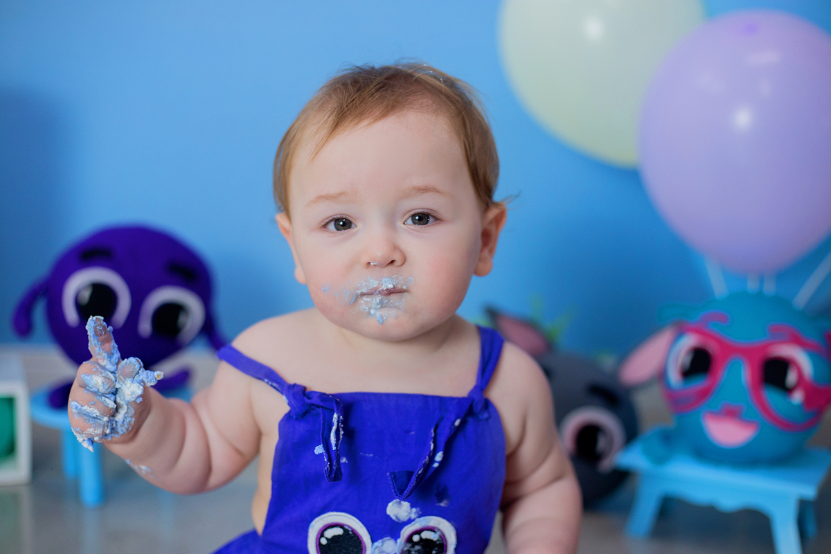 acompanhamento mensal de bebe caxias do sul figurino cenario tematico  personagem foto infantil serra gaucha fotografia familia mundo azul rosa ensaio fotografico crianca newborn baby menino menina smash the cake esmague o bolo banheira urso circo