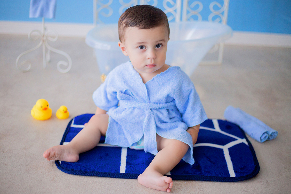 acompanhamento mensal de bebe caxias do sul figurino cenario tematico  personagem foto infantil serra gaucha fotografia familia mundo azul rosa ensaio fotografico crianca newborn baby menino menina smash the cake esmague o bolo banheira urso circo