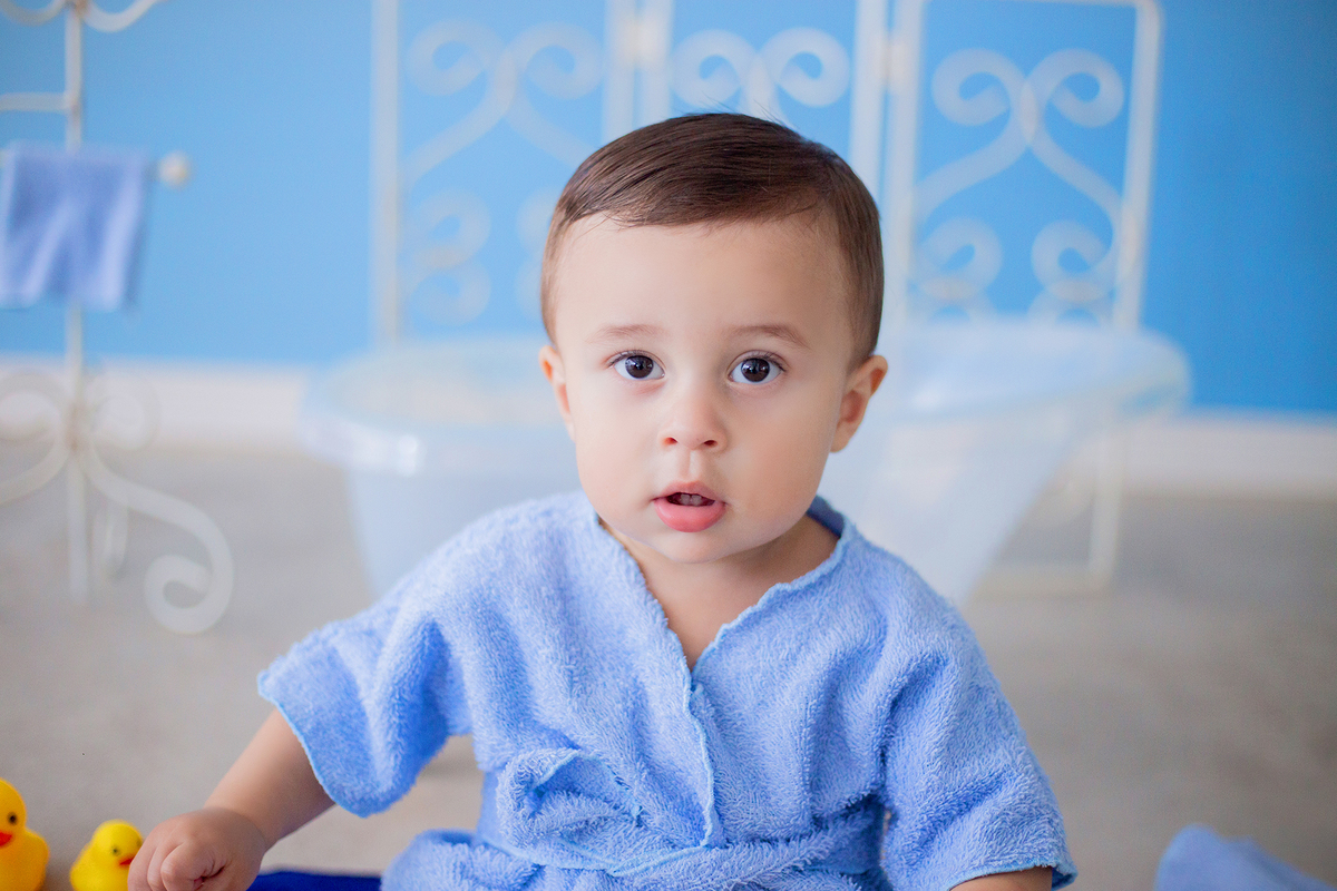 acompanhamento mensal de bebe caxias do sul figurino cenario tematico  personagem foto infantil serra gaucha fotografia familia mundo azul rosa ensaio fotografico crianca newborn baby menino menina smash the cake esmague o bolo banheira urso circo