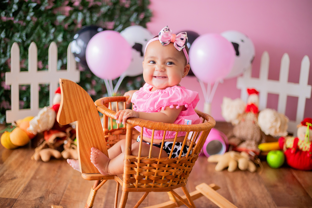 acompanhamento mensal de bebe caxias do sul figurino cenario tematico  personagem foto infantil serra gaucha fotografia familia mundo azul rosa ensaio fotografico crianca newborn baby menino menina smash the cake esmague o bolo banheira urso circo