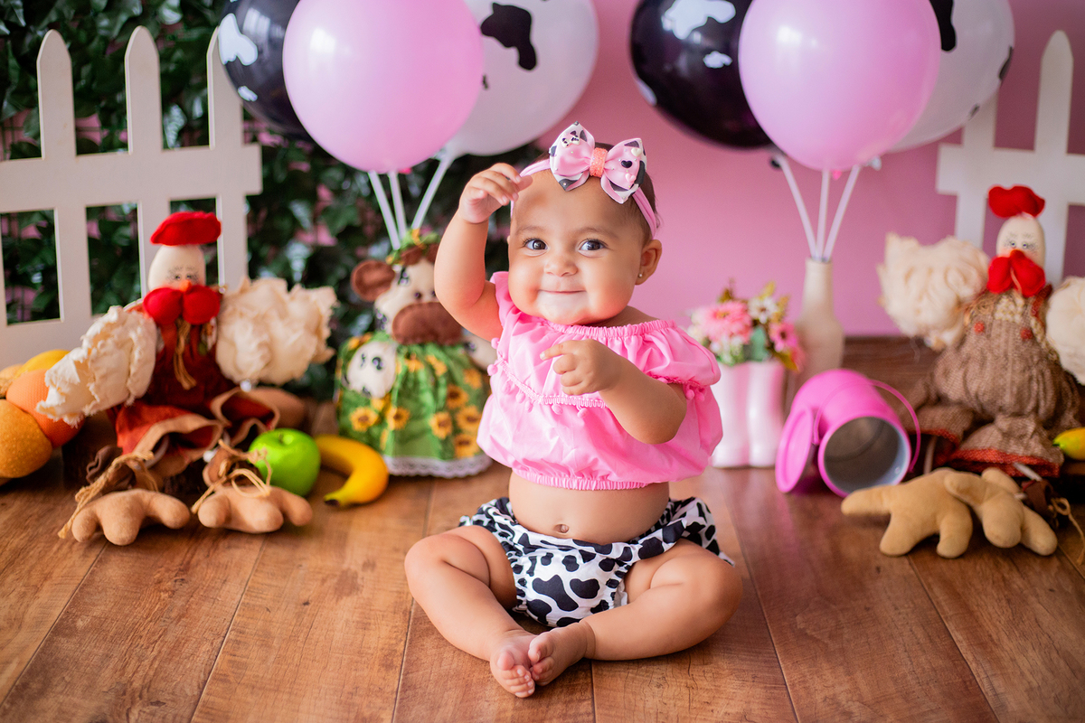 acompanhamento mensal de bebe caxias do sul figurino cenario tematico  personagem foto infantil serra gaucha fotografia familia mundo azul rosa ensaio fotografico crianca newborn baby menino menina smash the cake esmague o bolo banheira urso circo