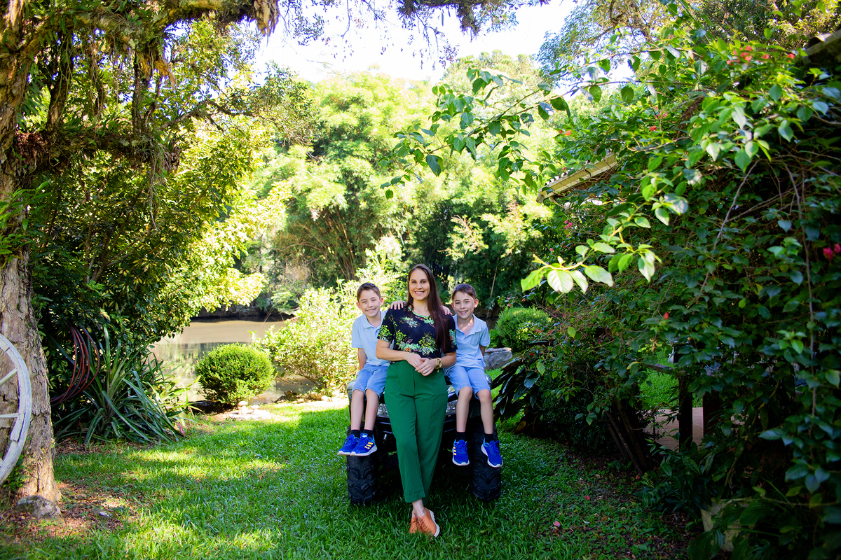 acompanhamento mensal de bebe caxias do sul figurino cenario tematico  personagem foto infantil serra gaucha fotografia familia mundo azul rosa ensaio fotografico crianca newborn baby menino menina smash the cake esmague o bolo banheira urso circo