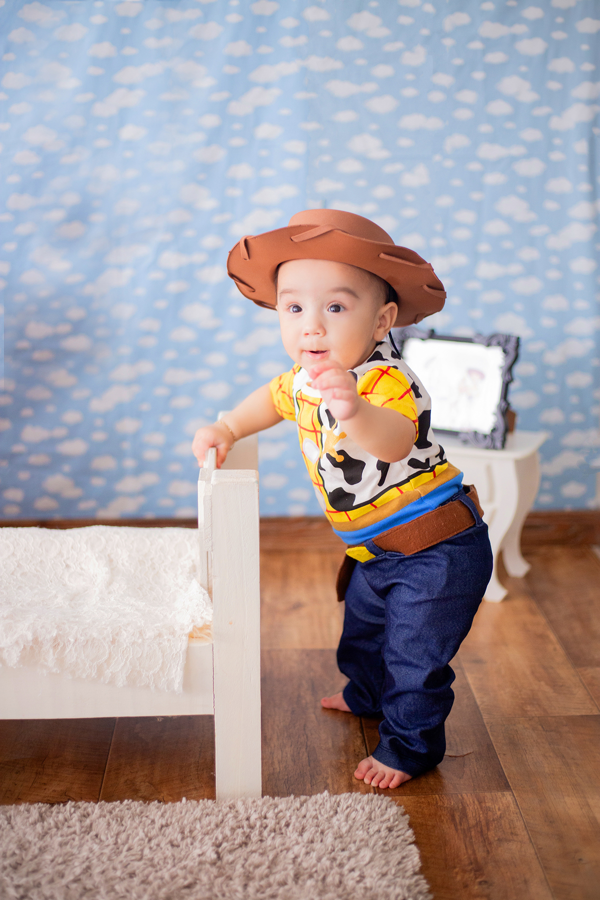 acompanhamento mensal de bebe caxias do sul figurino cenario tematico  personagem foto infantil serra gaucha fotografia familia mundo azul rosa ensaio fotografico crianca newborn baby menino menina smash the cake esmague o bolo banheira urso circo