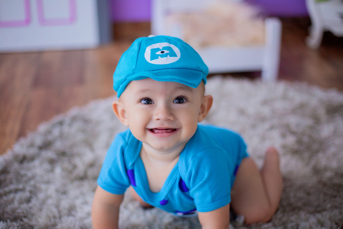 acompanhamento mensal de bebe caxias do sul figurino cenario tematico  personagem foto infantil serra gaucha fotografia familia mundo azul rosa ensaio fotografico crianca newborn baby menino menina smash the cake esmague o bolo banheira urso circo