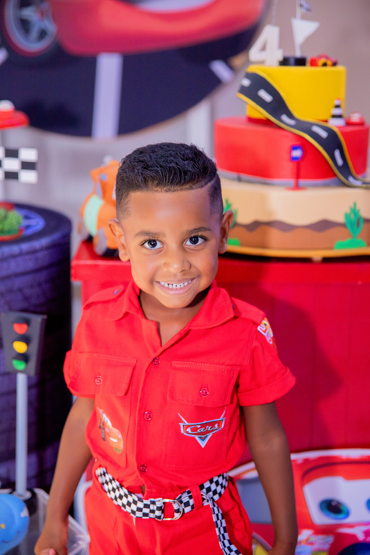 acompanhamento mensal de bebe caxias do sul figurino cenario tematico  personagem foto infantil serra gaucha fotografia familia mundo azul rosa ensaio fotografico crianca newborn baby menino menina smash the cake esmague o bolo banheira urso circo