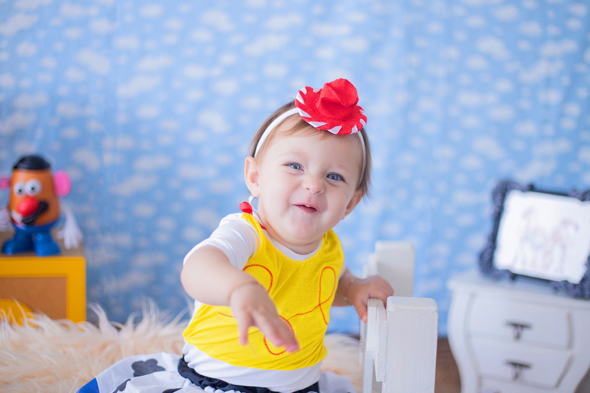 acompanhamento mensal de bebe caxias do sul figurino cenario tematico  personagem foto infantil serra gaucha fotografia familia mundo azul rosa ensaio fotografico crianca newborn baby menino menina smash the cake esmague o bolo banheira urso circo