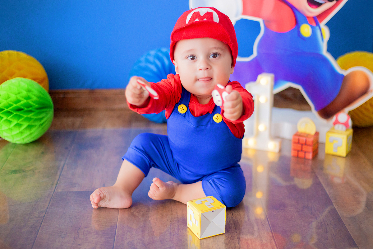 acompanhamento mensal de bebe caxias do sul figurino cenario tematico  personagem foto infantil serra gaucha fotografia familia mundo azul rosa ensaio fotografico crianca newborn baby menino menina smash the cake esmague o bolo banheira urso circo