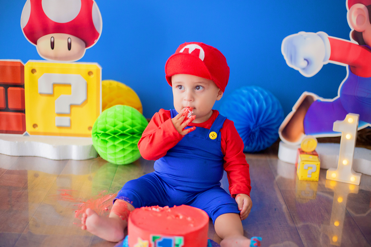 acompanhamento mensal de bebe caxias do sul figurino cenario tematico  personagem foto infantil serra gaucha fotografia familia mundo azul rosa ensaio fotografico crianca newborn baby menino menina smash the cake esmague o bolo banheira urso circo