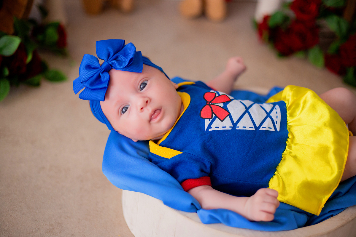 acompanhamento mensal de bebe caxias do sul figurino cenario tematico  personagem foto infantil serra gaucha fotografia familia mundo azul rosa ensaio fotografico crianca newborn baby menino menina smash the cake esmague o bolo banheira urso circo