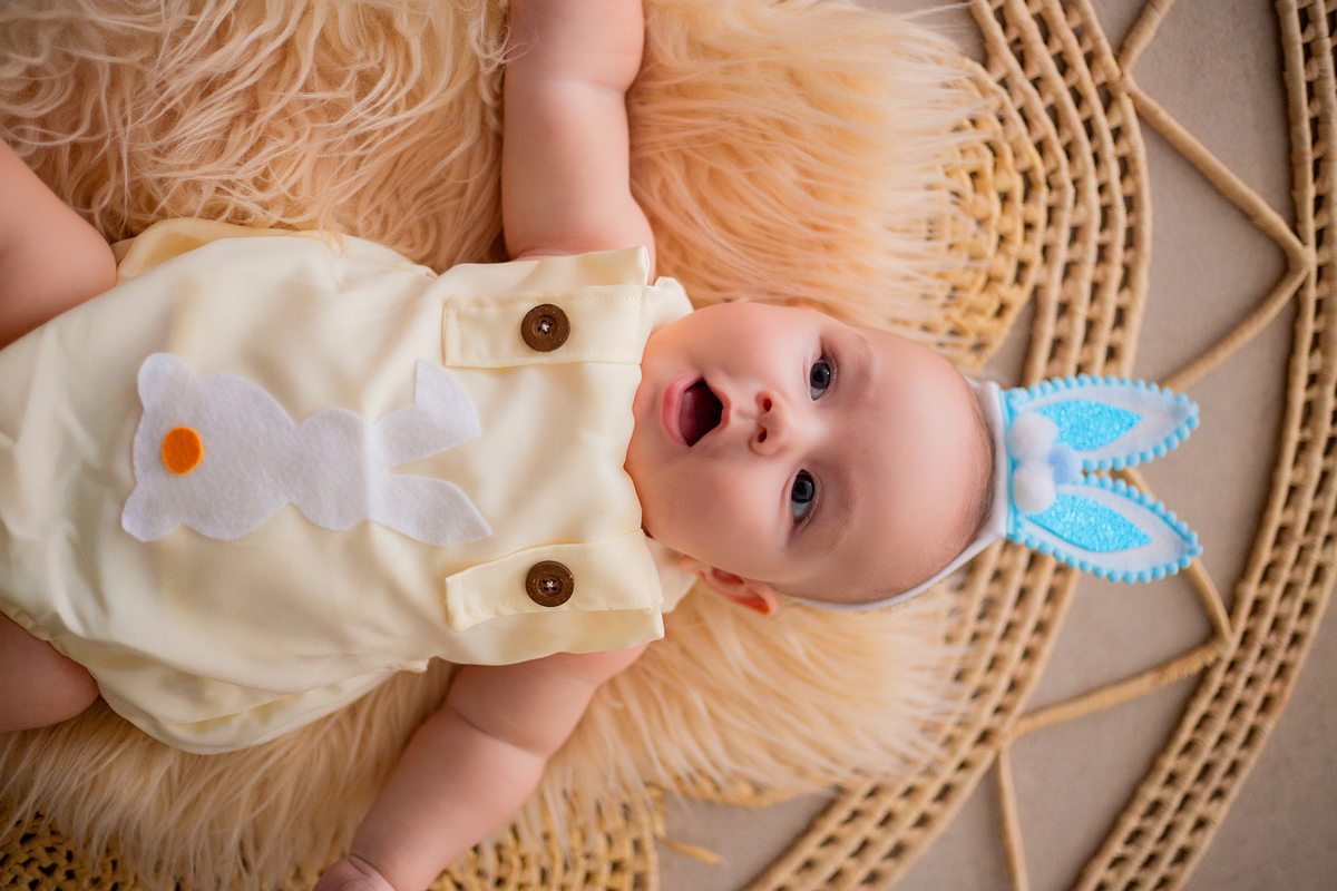 acompanhamento mensal de bebe caxias do sul figurino cenario tematico  personagem foto infantil serra gaucha fotografia familia mundo azul rosa ensaio fotografico crianca newborn baby menino menina smash the cake esmague o bolo banheira urso circo