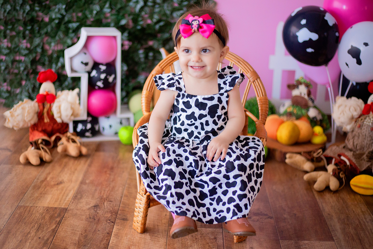 acompanhamento mensal de bebe caxias do sul figurino cenario tematico  personagem foto infantil serra gaucha fotografia familia mundo azul rosa ensaio fotografico crianca newborn baby menino menina smash the cake esmague o bolo banheira urso circo