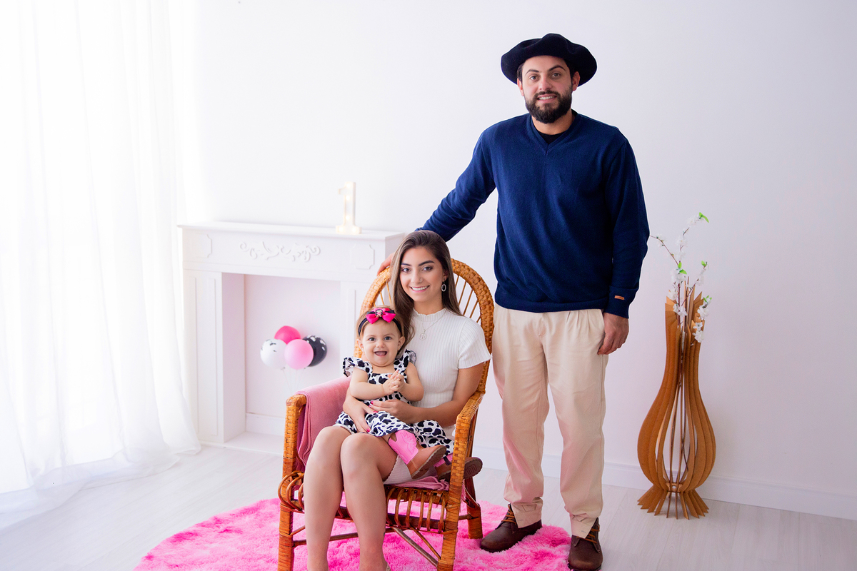 acompanhamento mensal de bebe caxias do sul figurino cenario tematico  personagem foto infantil serra gaucha fotografia familia mundo azul rosa ensaio fotografico crianca newborn baby menino menina smash the cake esmague o bolo banheira urso circo