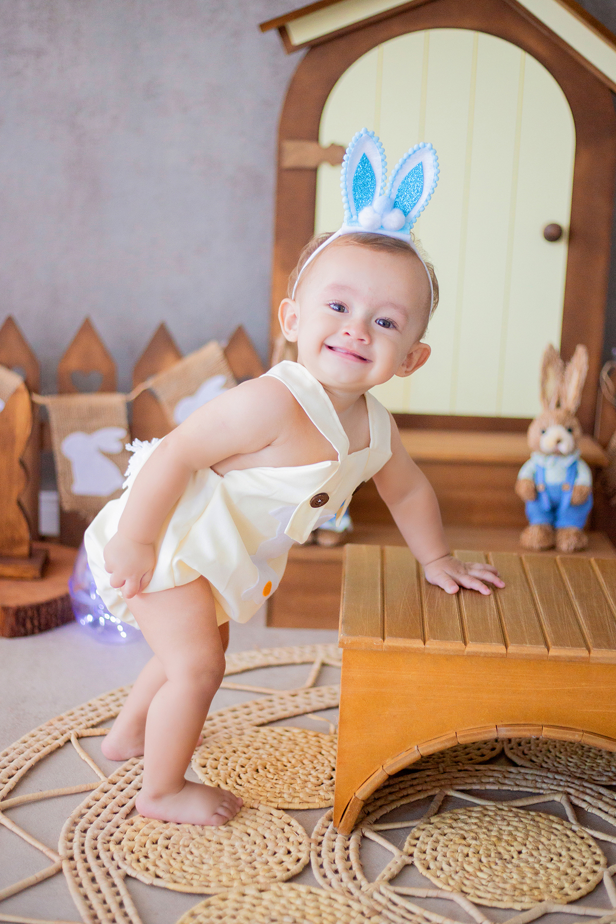 acompanhamento mensal de bebe caxias do sul figurino cenario tematico  personagem foto infantil serra gaucha fotografia familia mundo azul rosa ensaio fotografico crianca newborn baby menino menina smash the cake esmague o bolo banheira urso circo