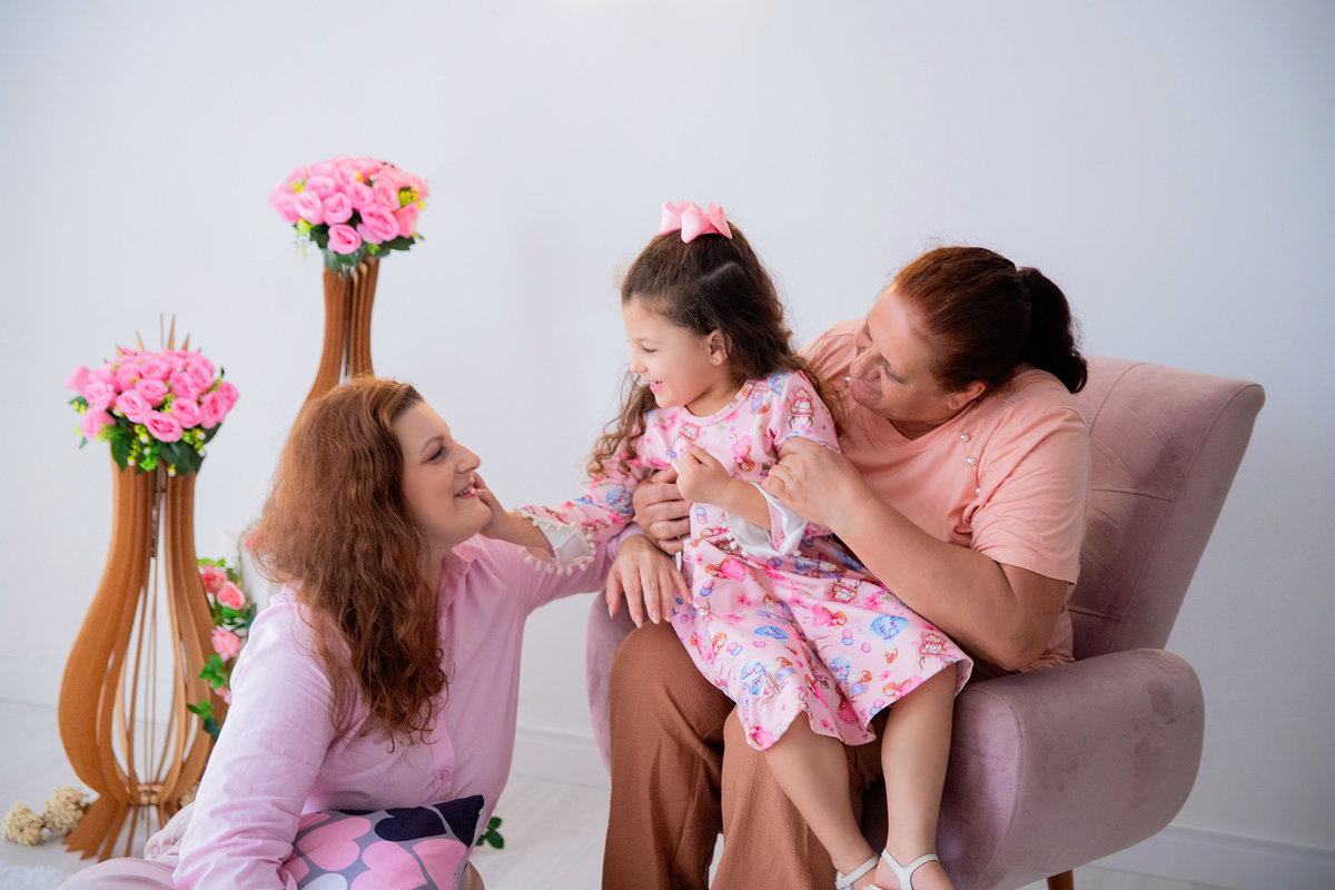 acompanhamento mensal de bebe caxias do sul figurino cenario tematico  personagem foto infantil serra gaucha fotografia familia mundo azul rosa ensaio fotografico crianca newborn baby menino menina smash the cake esmague o bolo banheira urso circo