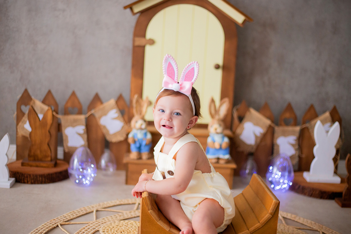 acompanhamento mensal de bebe caxias do sul figurino cenario tematico  personagem foto infantil serra gaucha fotografia familia mundo azul rosa ensaio fotografico crianca newborn baby menino menina smash the cake esmague o bolo banheira urso circo
