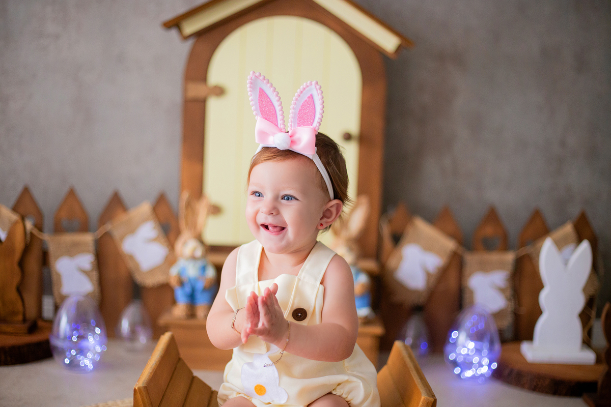 acompanhamento mensal de bebe caxias do sul figurino cenario tematico  personagem foto infantil serra gaucha fotografia familia mundo azul rosa ensaio fotografico crianca newborn baby menino menina smash the cake esmague o bolo banheira urso circo