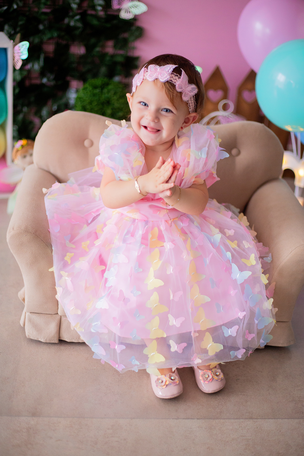 acompanhamento mensal de bebe caxias do sul figurino cenario tematico  personagem foto infantil serra gaucha fotografia familia mundo azul rosa ensaio fotografico crianca newborn baby menino menina smash the cake esmague o bolo banheira urso circo