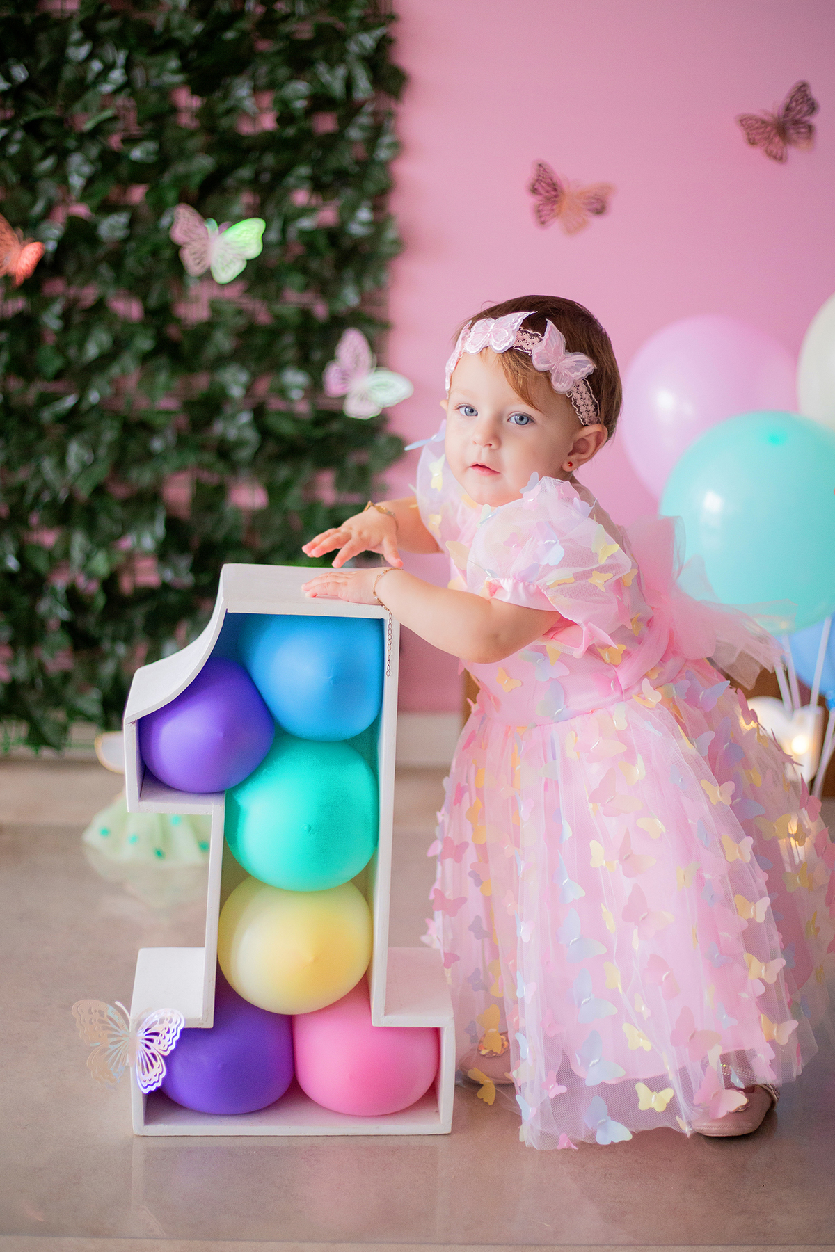 acompanhamento mensal de bebe caxias do sul figurino cenario tematico  personagem foto infantil serra gaucha fotografia familia mundo azul rosa ensaio fotografico crianca newborn baby menino menina smash the cake esmague o bolo banheira urso circo