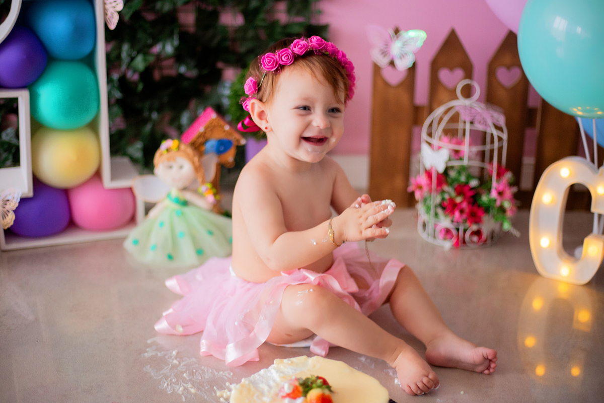 acompanhamento mensal de bebe caxias do sul figurino cenario tematico  personagem foto infantil serra gaucha fotografia familia mundo azul rosa ensaio fotografico crianca newborn baby menino menina smash the cake esmague o bolo banheira urso circo