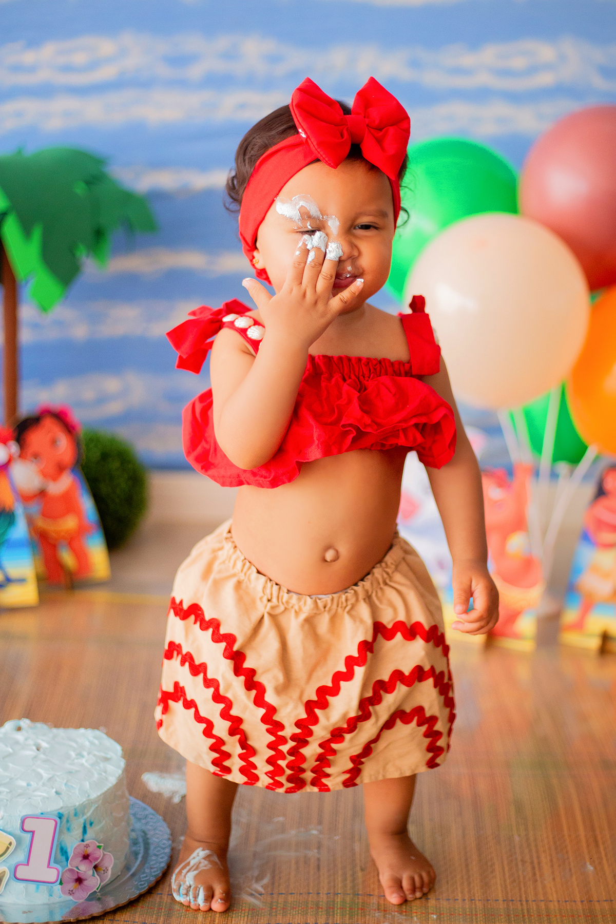 acompanhamento mensal de bebe caxias do sul figurino cenario tematico  personagem foto infantil serra gaucha fotografia familia mundo azul rosa ensaio fotografico crianca newborn baby menino menina smash the cake esmague o bolo banheira urso circo