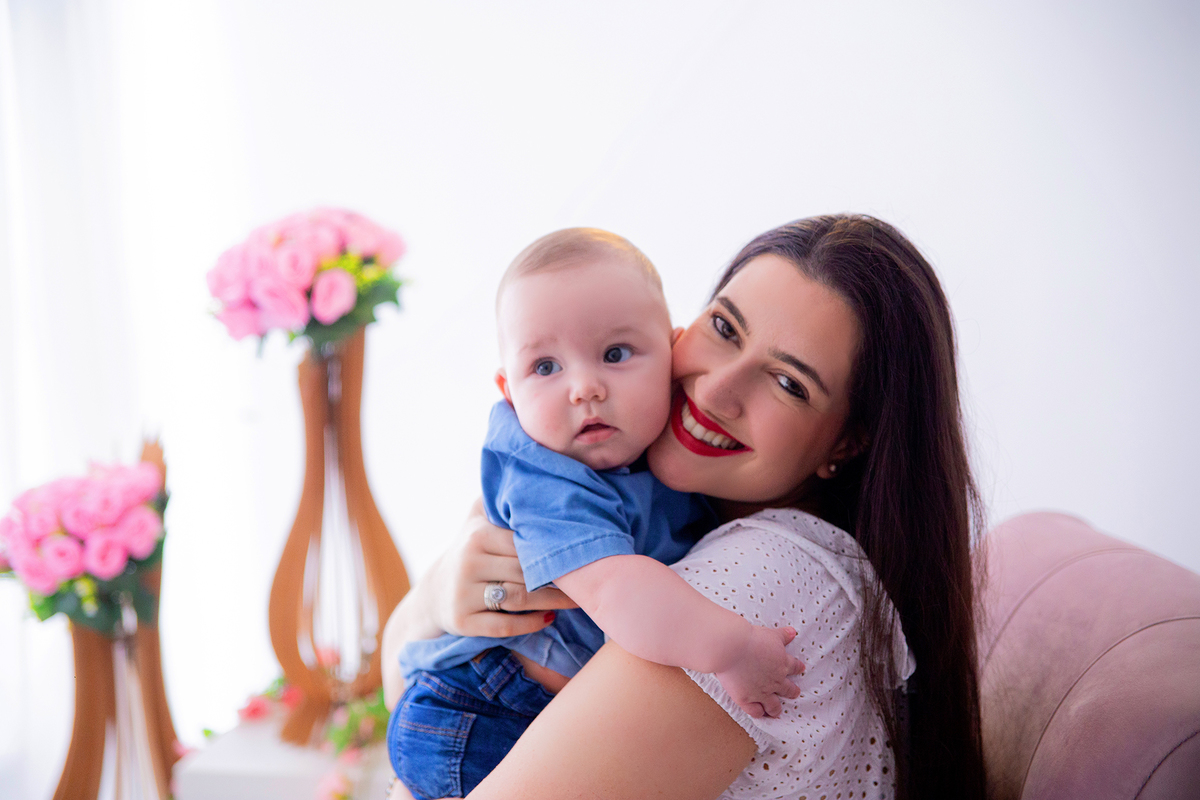acompanhamento mensal de bebe caxias do sul figurino cenario tematico  personagem foto infantil serra gaucha fotografia familia mundo azul rosa ensaio fotografico crianca newborn baby menino menina smash the cake esmague o bolo banheira urso circoacompanh