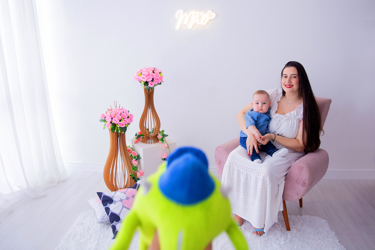 acompanhamento mensal de bebe caxias do sul figurino cenario tematico  personagem foto infantil serra gaucha fotografia familia mundo azul rosa ensaio fotografico crianca newborn baby menino menina smash the cake esmague o bolo banheira urso circoacompanh