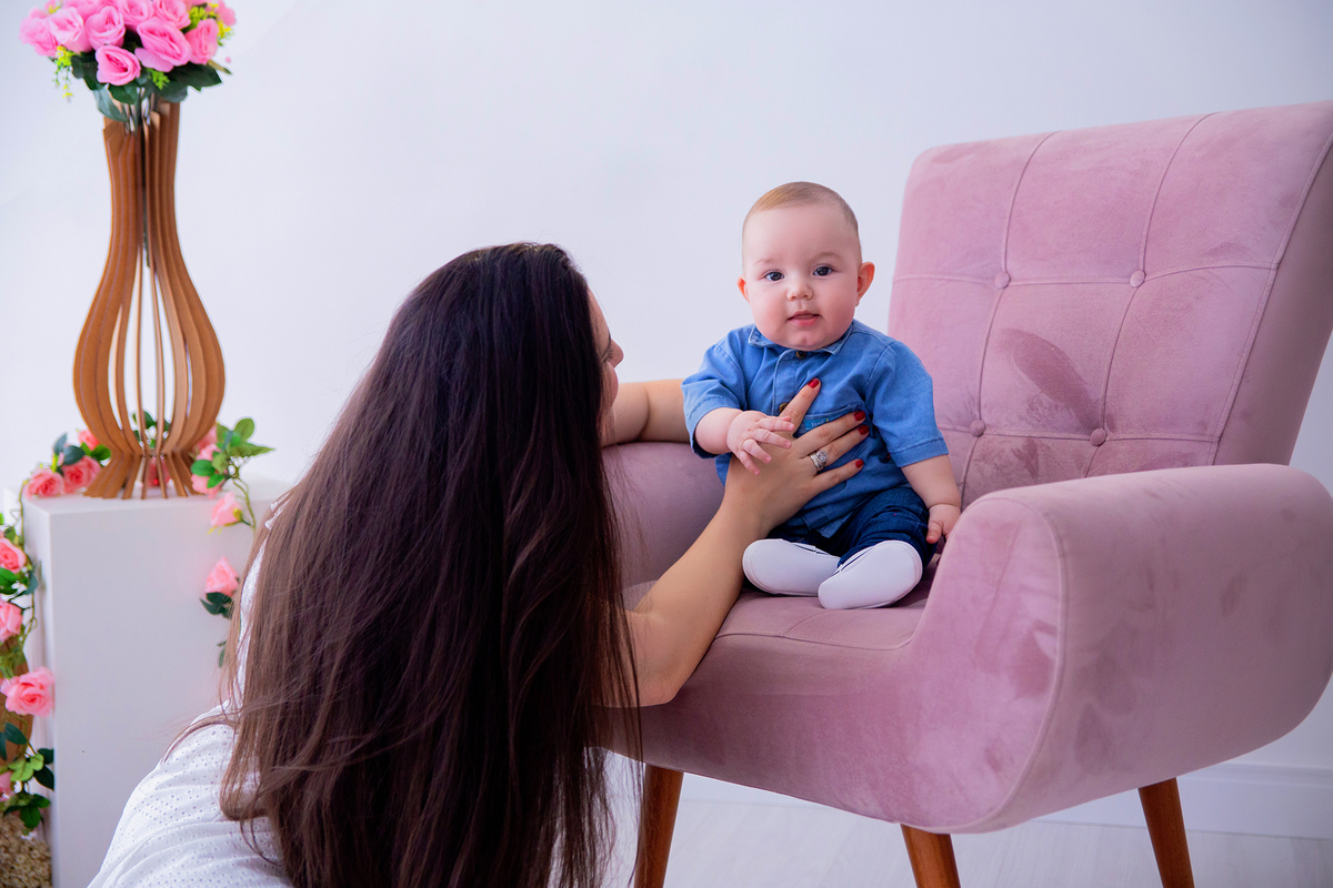 acompanhamento mensal de bebe caxias do sul figurino cenario tematico  personagem foto infantil serra gaucha fotografia familia mundo azul rosa ensaio fotografico crianca newborn baby menino menina smash the cake esmague o bolo banheira urso circoacompanh