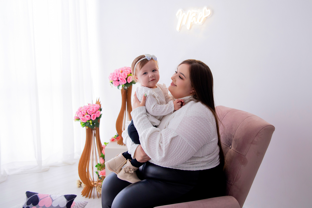 acompanhamento mensal de bebe caxias do sul figurino cenario tematico  personagem foto infantil serra gaucha fotografia familia mundo azul rosa ensaio fotografico crianca newborn baby menino menina smash the cake esmague o bolo banheira urso circoacompanh