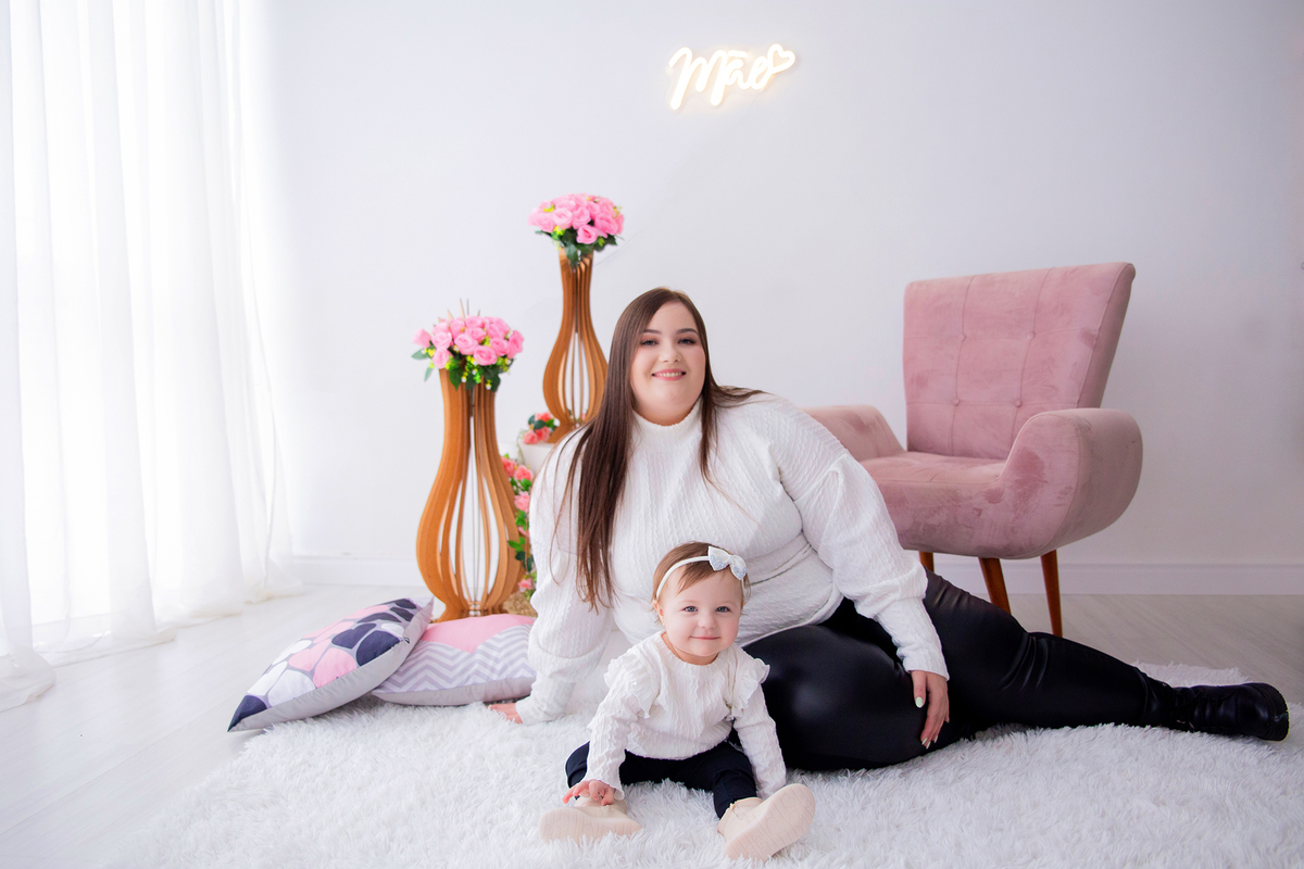 acompanhamento mensal de bebe caxias do sul figurino cenario tematico  personagem foto infantil serra gaucha fotografia familia mundo azul rosa ensaio fotografico crianca newborn baby menino menina smash the cake esmague o bolo banheira urso circoacompanh