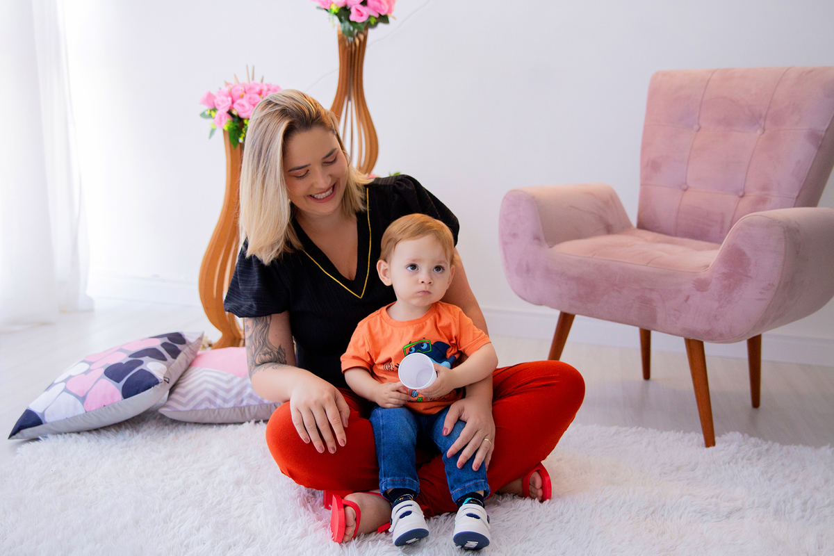 acompanhamento mensal de bebe caxias do sul figurino cenario tematico  personagem foto infantil serra gaucha fotografia familia mundo azul rosa ensaio fotografico crianca newborn baby menino menina smash the cake esmague o bolo banheira urso circoacompanh