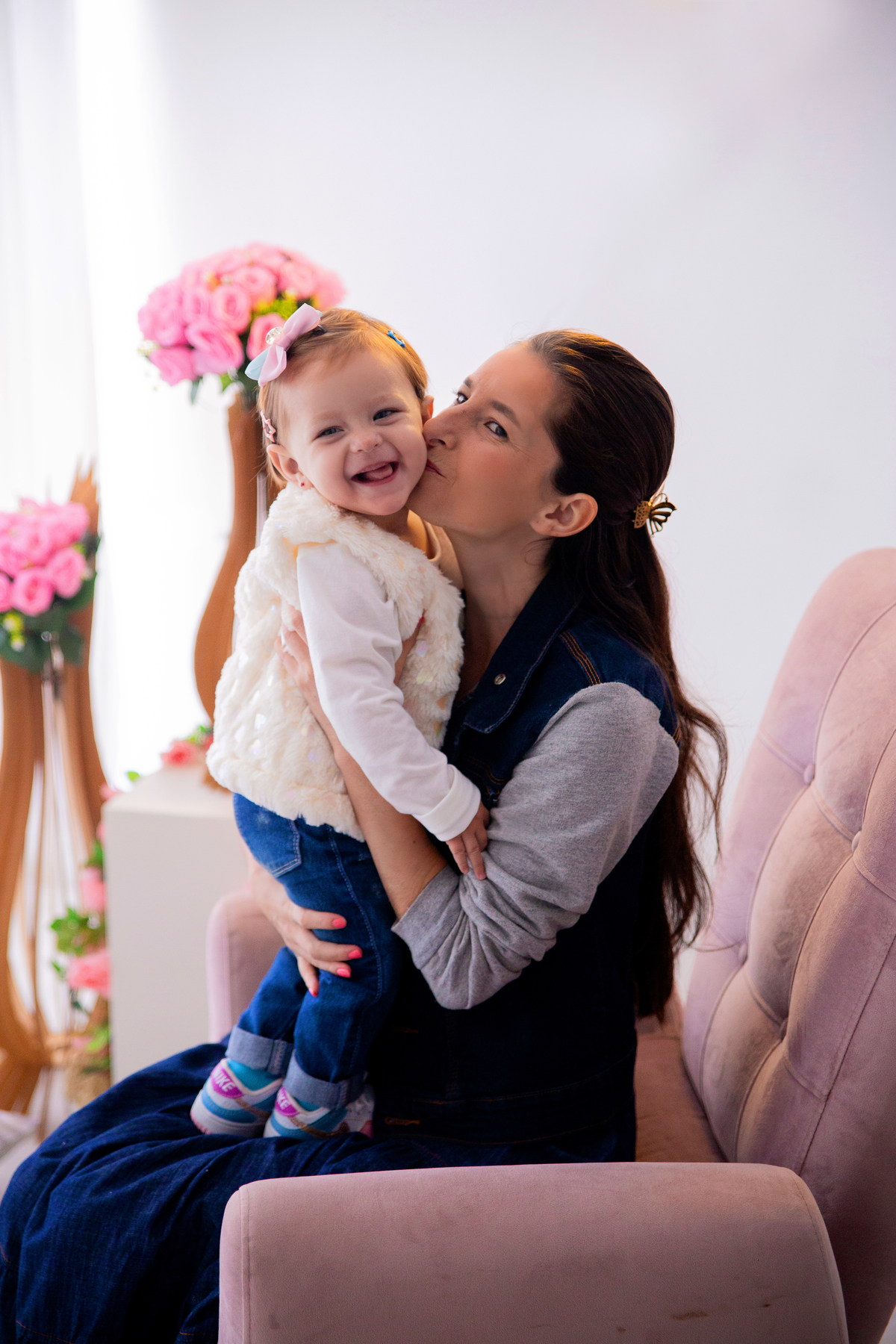 acompanhamento mensal de bebe caxias do sul figurino cenario tematico  personagem foto infantil serra gaucha fotografia familia mundo azul rosa ensaio fotografico crianca newborn baby menino menina smash the cake esmague o bolo banheira urso circoaco