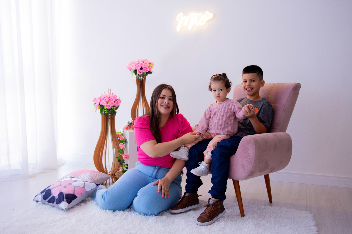 acompanhamento mensal de bebe caxias do sul figurino cenario tematico  personagem foto infantil serra gaucha fotografia familia mundo azul rosa ensaio fotografico crianca newborn baby menino menina smash the cake esmague o bolo banheira urso circoaco
